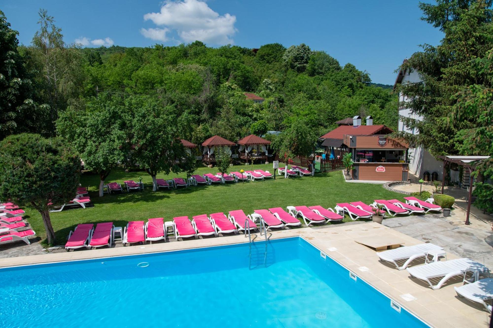 Complex Caprice-Monteoru Hotel Sărata-Monteoru Екстериор снимка